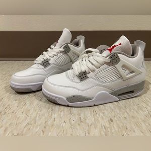 Jordan 4 White Oreo (mens 9.5) No Box, unworn.